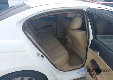 2011 Honda Accord 2.4 Ex-L z USA, uszkodzony, nr VIN 1HGCP2F89BA030274